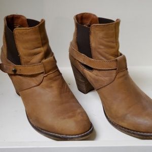 Steve Madden Ankle Booties